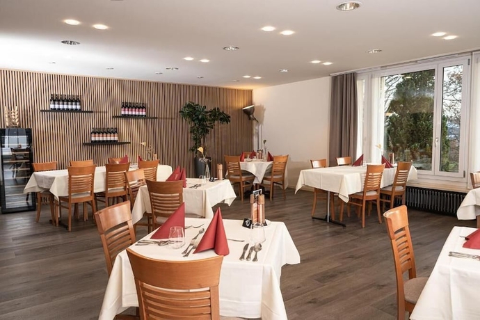 Imagen del bar/restaurante del Hotel Vitabella R&uuml;gel. Foto 4