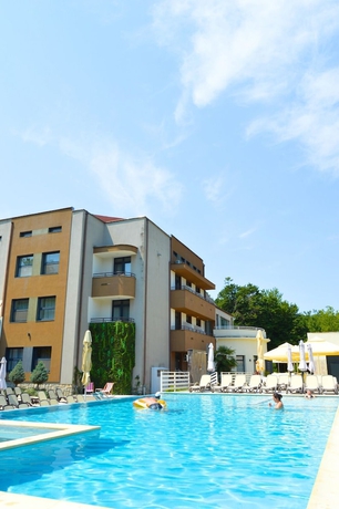 Imagen de la piscina del Hotel Vital, Baile Felix. Foto 16