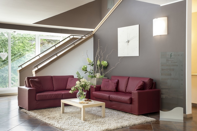 Imagen de los interiores del Hotel Vital Flora. Foto 12