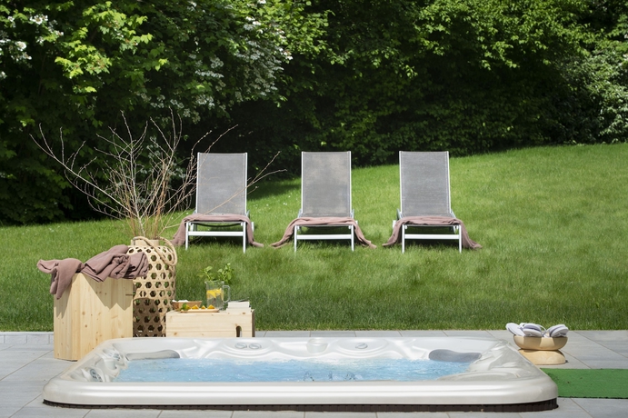 Imagen de la piscina del Hotel Vital Flora. Foto 19