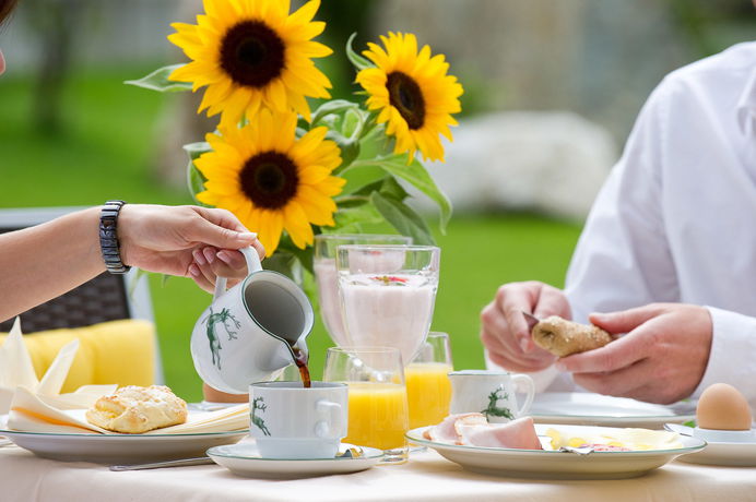 Imagen del bar/restaurante del Hotel Vital and Familienhotel Angerwirt. Foto 8