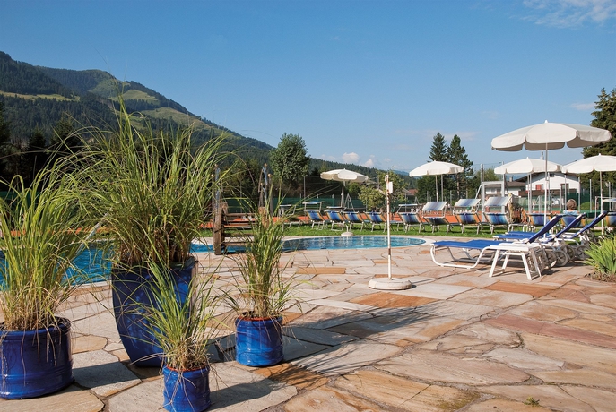Imagen de la piscina del Hotel Vital and Sporthotel Brixen. Foto 16