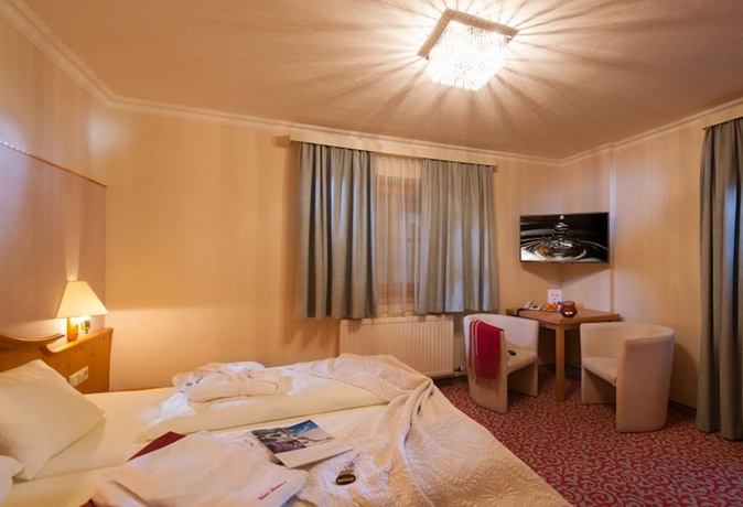 Imagen de la habitación del Hotel Vitaler Landauerhof. Foto 2