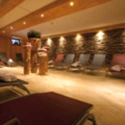 Imagen de la piscina del Hotel Vitalhotel Gosau. Foto 22