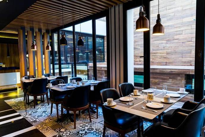 Imagen del bar/restaurante del Hotel Vitality Terminus. Foto 1