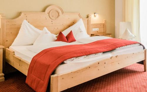 Imagen de la habitación del Hotel Vitalpina Schulerhof. Foto 8