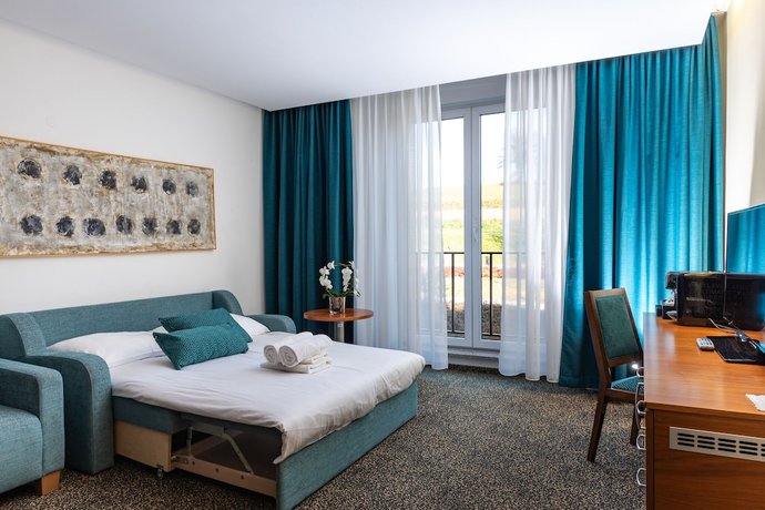 Imagen de la habitación del Hotel Vitarium Superior &ndash; Terme Krka. Foto 12
