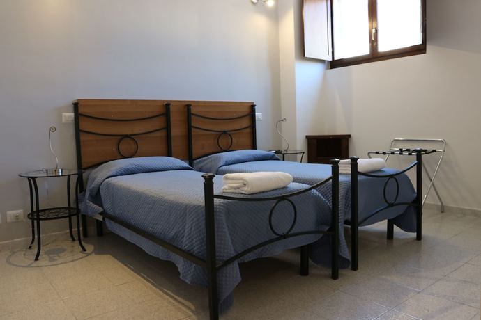 Imagen de la habitación del Hotel Viterbo Inn. Foto 2