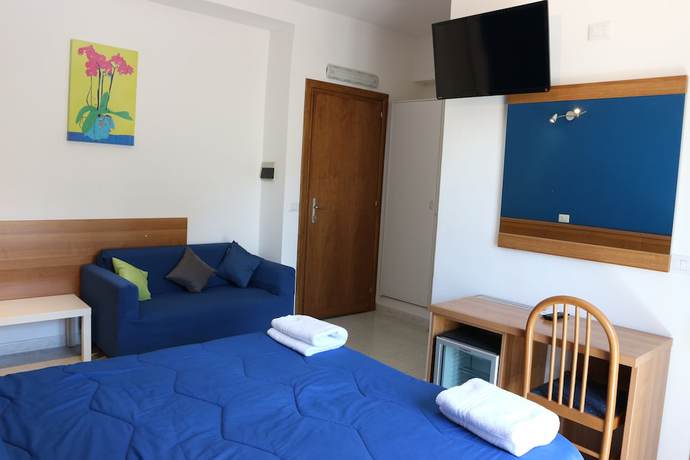 Imagen de la habitación del Hotel Viterbo Inn. Foto 9