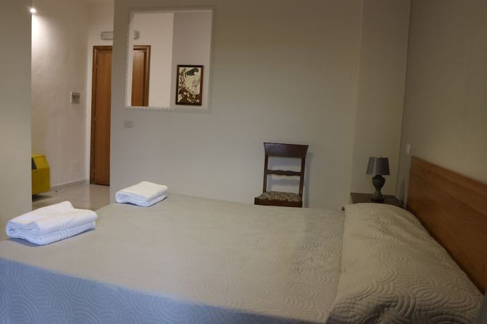 Imagen de la habitación del Hotel Viterbo Inn. Foto 10