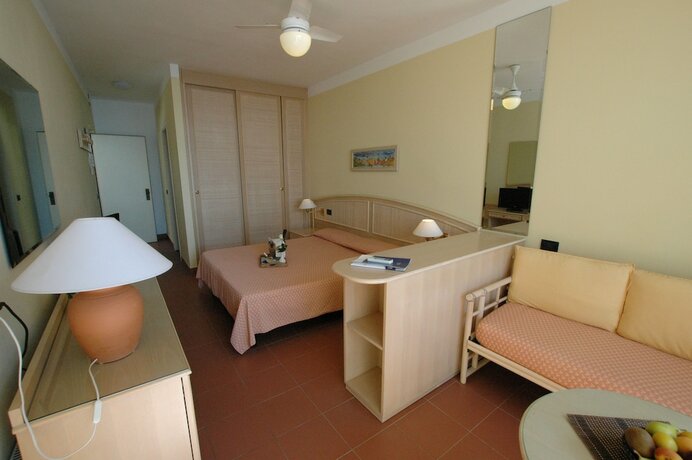 Imagen de la habitación del Hotel Viticcio. Foto 16