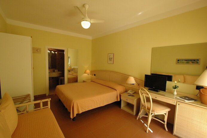 Imagen de la habitación del Hotel Viticcio. Foto 18