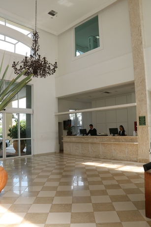Imagen de los interiores del Hotel Vit&oacute;ria Convention Indaiatuba. Foto 14