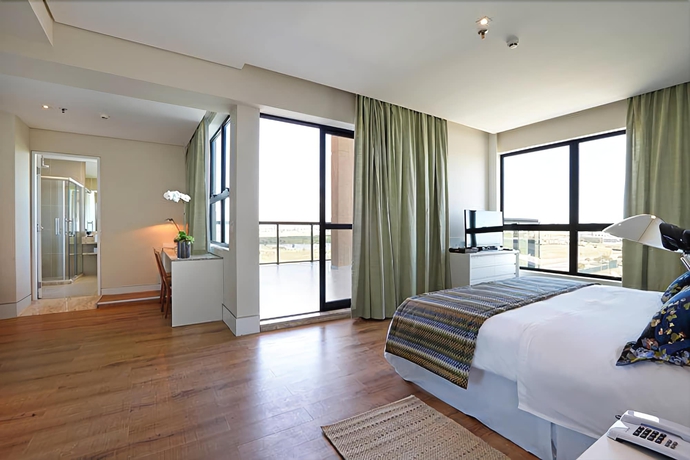 Imagen de la habitación del Hotel Vit&oacute;ria Convention Paul&iacute;nia. Foto 9