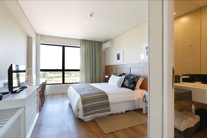 Imagen de la habitación del Hotel Vit&oacute;ria Convention Paul&iacute;nia. Foto 11