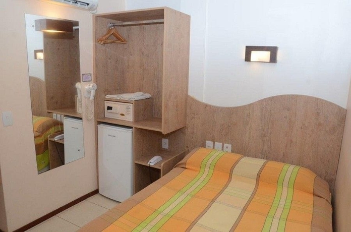 Imagen general del Hotel Vitória Praia. Foto 1