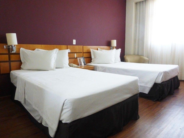 Imagen general del Hotel Vit&oacute;ria Praia, Vit&oacute;ria. Foto 4
