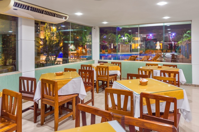 Imagen del bar/restaurante del Hotel Vitória Régia. Foto 2