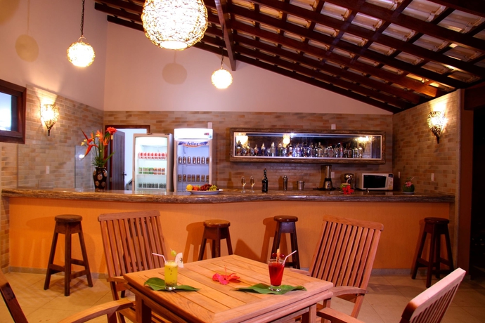 Imagen de la piscina del Hotel Vitória Régia. Foto 18