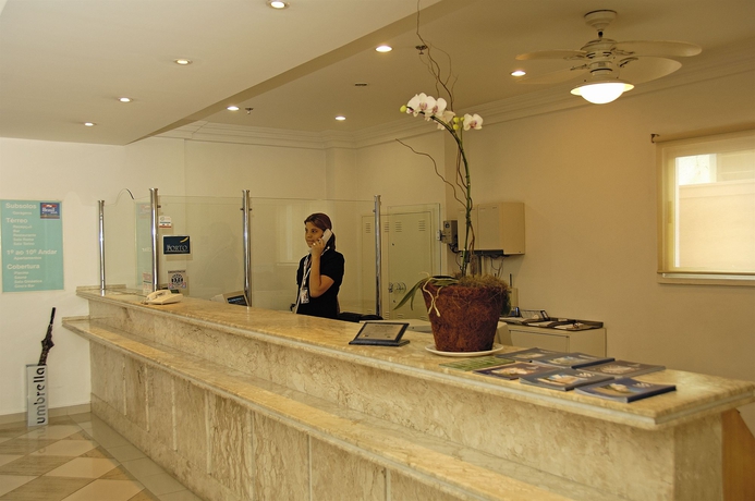 Imagen de los interiores del Hotel Vit&oacute;ria Residence Newport. Foto 5