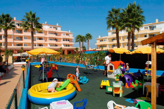 Imagen de los interiores del Hotel Vitor's Plaza. Foto 10