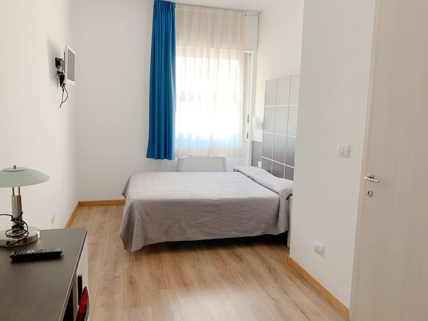 Imagen de la habitación del Hotel Vitruvio. Foto 19