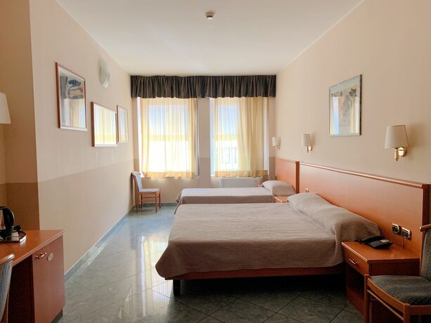 Imagen general del Hotel Vitruvio. Foto 17