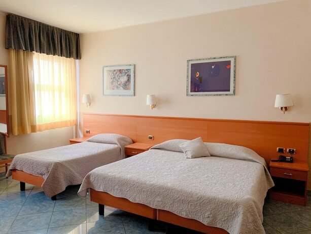 Imagen general del Hotel Vitruvio. Foto 18