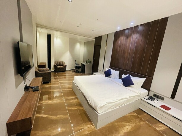 Imagen de la habitación del Hotel Vits Jamnagar. Foto 17