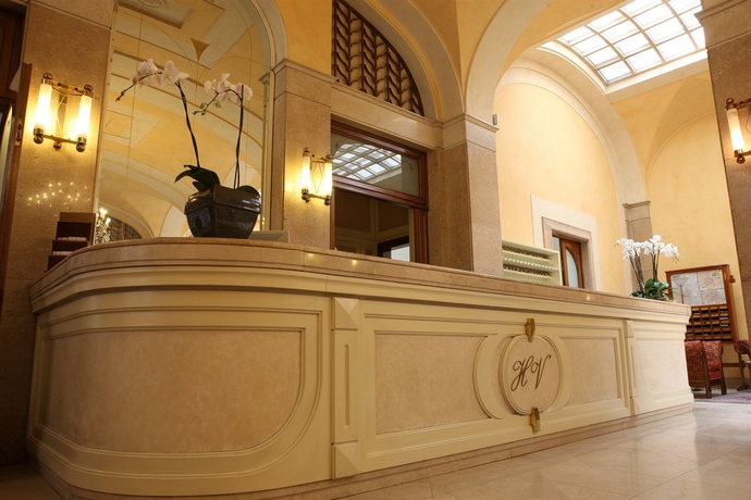 Imagen de los interiores del Hotel Vittoria, Brescia. Foto 6