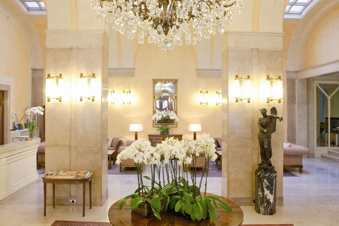 Imagen de los interiores del Hotel Vittoria, Brescia. Foto 8