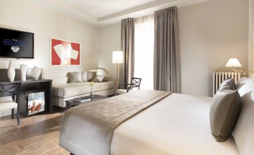 Imagen de la habitación del Hotel Vittoria, Faenza. Foto 6