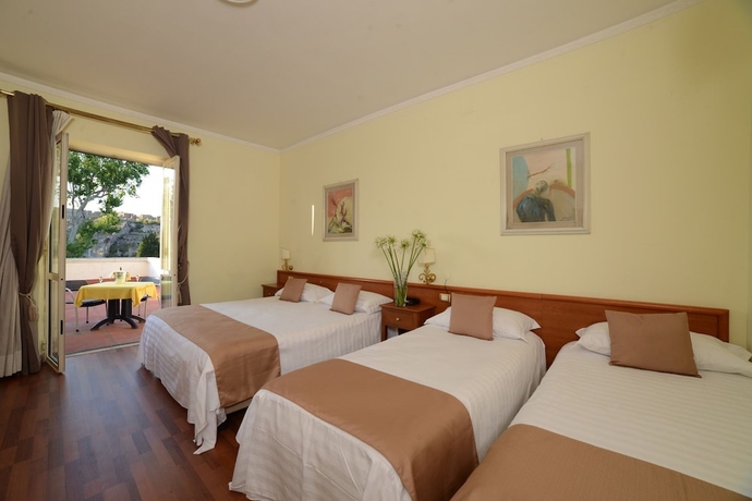 Imagen de la habitación del Hotel Vittoria, Masseria Curato. Foto 8