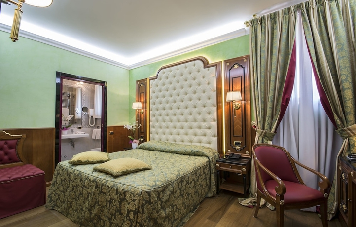 Imagen de la habitación del Hotel Vittoria, Milán. Foto 15