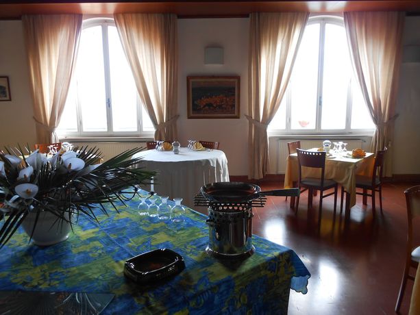 Imagen del bar/restaurante del Hotel Vittoria, Monte Argentario. Foto 2