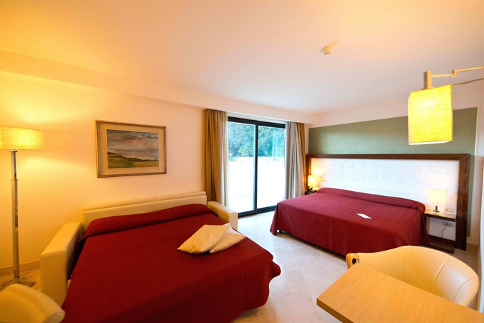 Imagen de la habitación del Hotel Vittoria Resort Pool and Spa. Foto 2