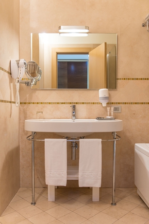 Imagen de la habitación del Hotel Vittoria Resort Pool and Spa. Foto 3