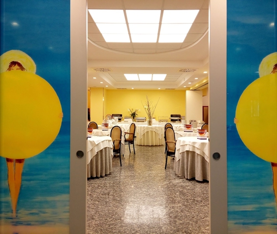 Imagen del bar/restaurante del Hotel Vittoria, Riccione. Foto 4