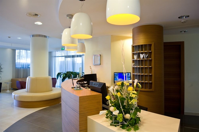 Imagen de los interiores del Hotel Vittoria, San Giovanni Rotondo. Foto 10