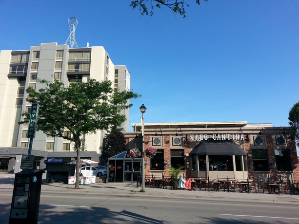 Imagen del bar/restaurante del Hotel Vittoria and Suites. Foto 2