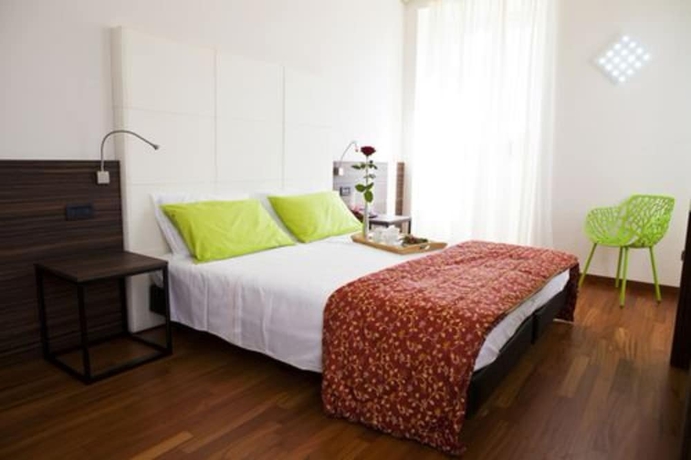 Imagen de la habitación del Hotel Vittorio, Desenzano del Garda. Foto 6