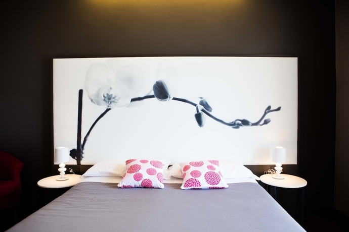 Imagen de la habitación del Hotel Vittorio, Desenzano del Garda. Foto 9