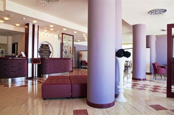 Imagen de los interiores del Hotel Vittorio, Desenzano del Garda. Foto 17