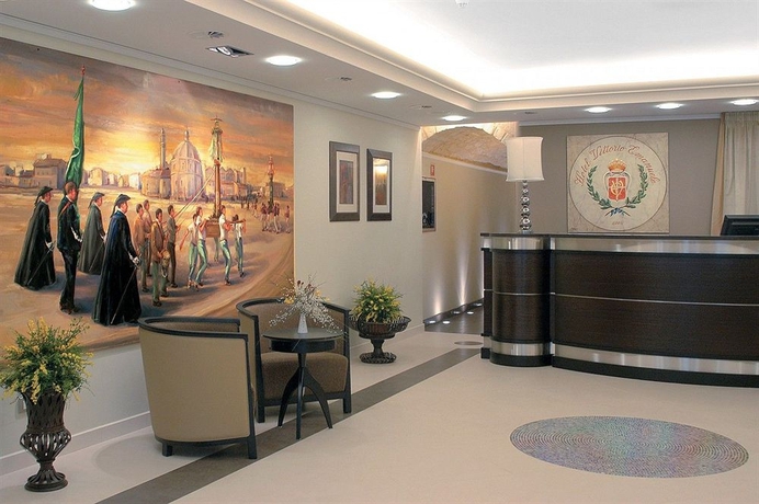 Imagen de los interiores del Hotel Vittorio Emanuele. Foto 12