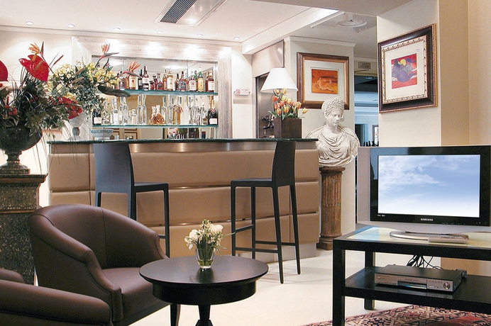 Imagen de los interiores del Hotel Vittorio Emanuele. Foto 13