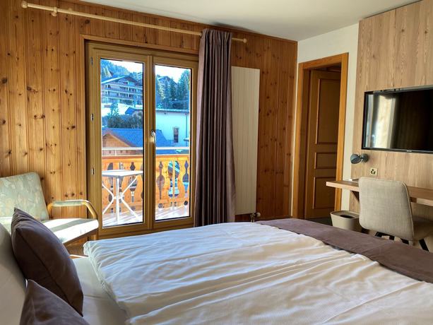 Imagen de la habitación del Hotel Viu Villars. Foto 10