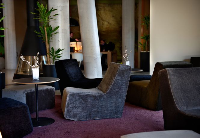 Imagen de los interiores del Hotel Viura. Foto 17