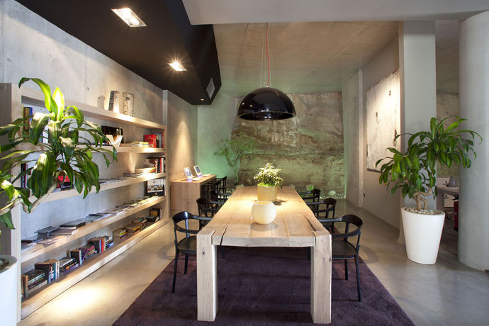 Imagen de los interiores del Hotel Viura. Foto 18