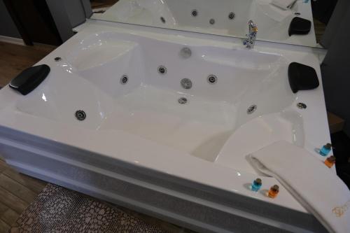 Imagen general del Hotel Viv City. Foto 3