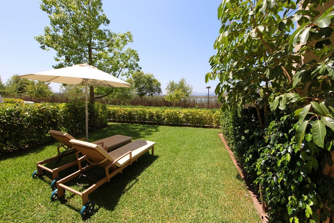 Imagen de los exteriores del Hotel Viva Blue. Foto 9